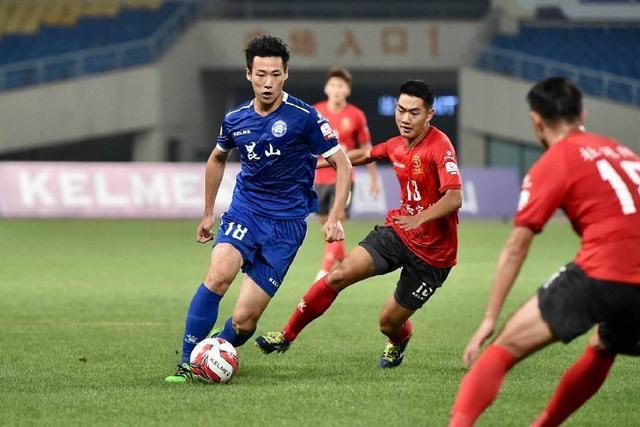 中国男足频频获胜已成新常态，宋凯推动人才井喷时代来临